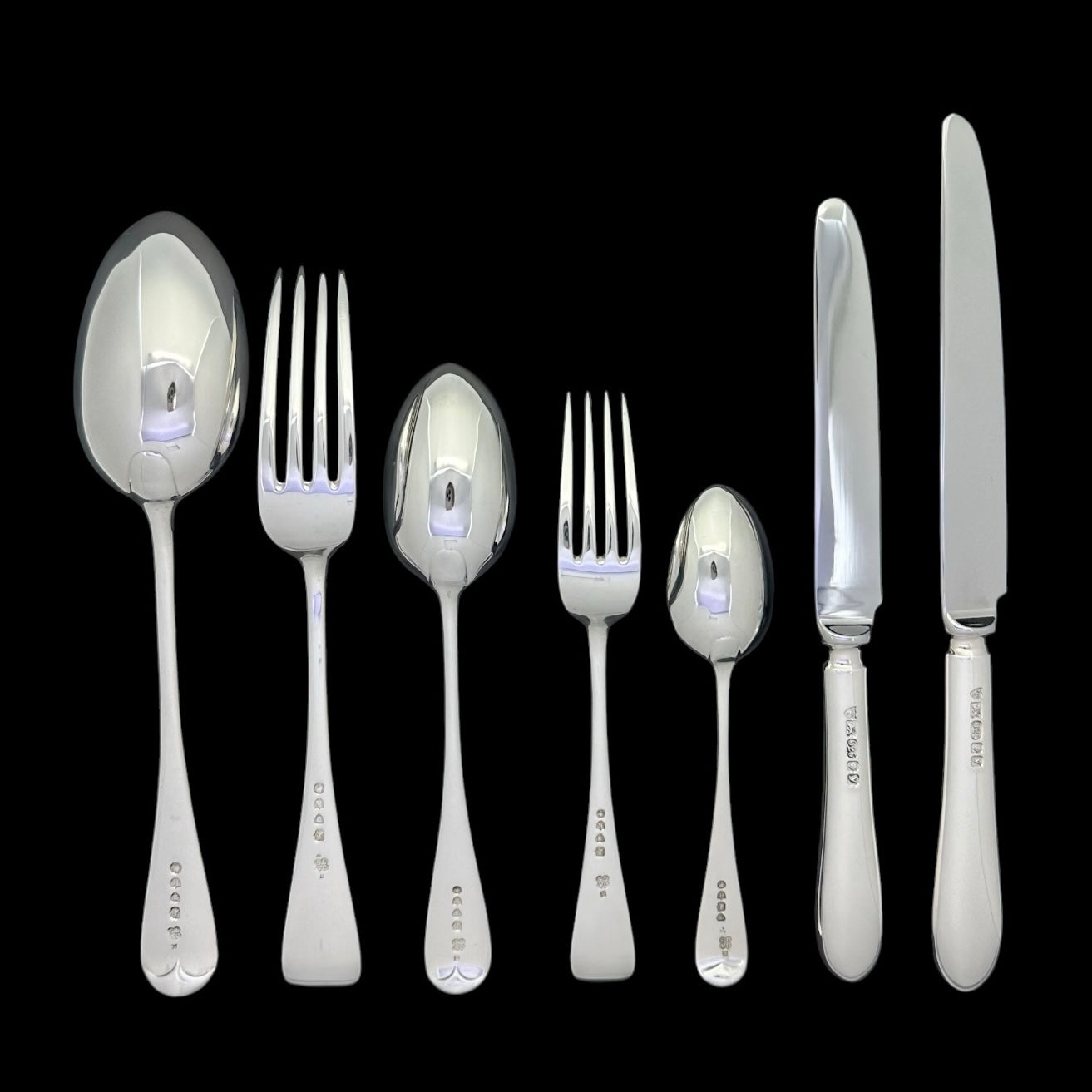 Boxed Set of Hand Forged Old English Pattern for Twelve. Made by Aldwinkle & Slater, London 1885