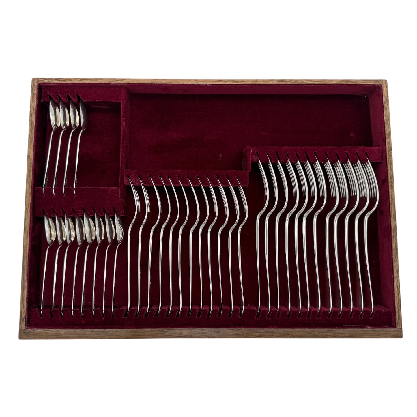 Hand Forged Old English Pattern for Twelve By John & Henry Lias, London 1871