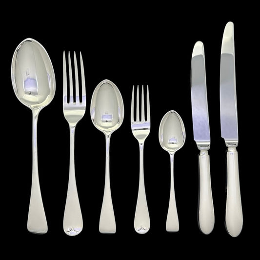 Boxed Set of Hand Forged Old English Pattern for Twelve. Made by Aldwinkle & Slater, London 1885